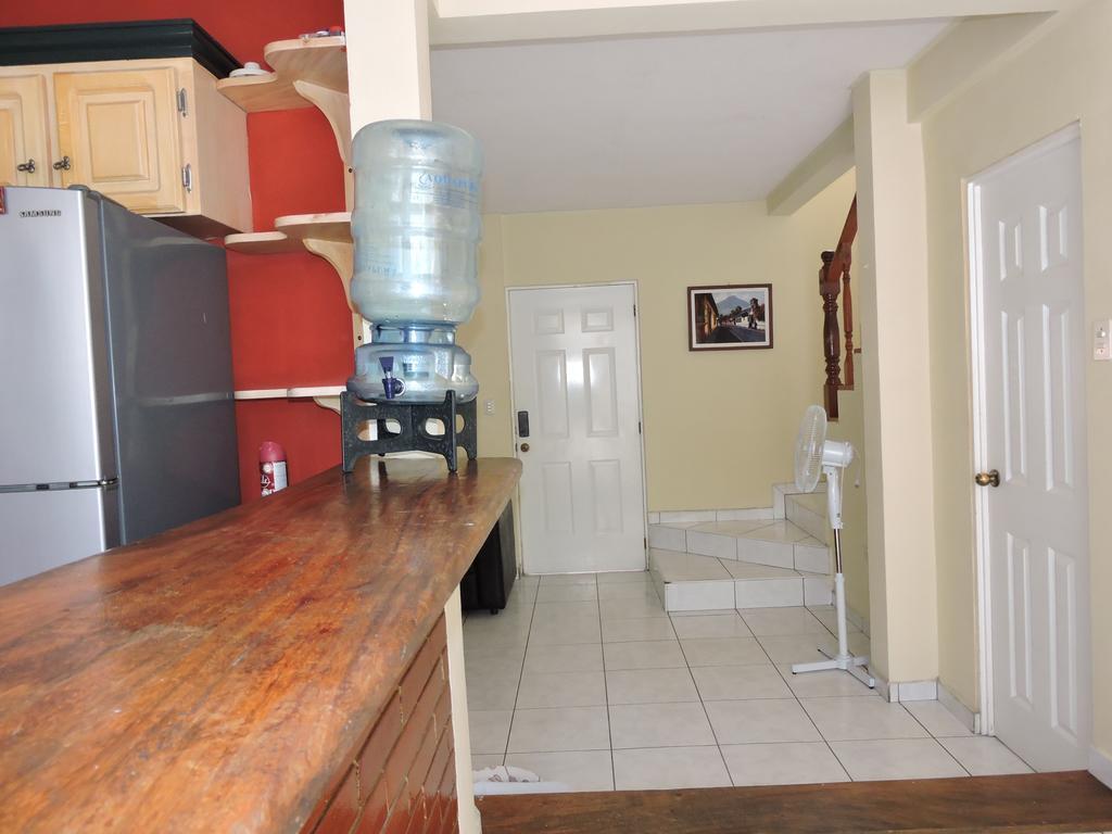Cumbres De San Francisco Apartment Сан Салвадор Екстериор снимка